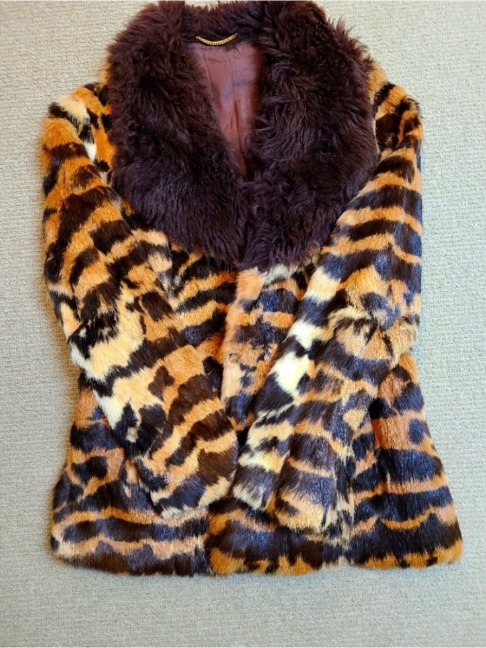 Faux Fur Tiger-Print Coat with Dark Brown Collar